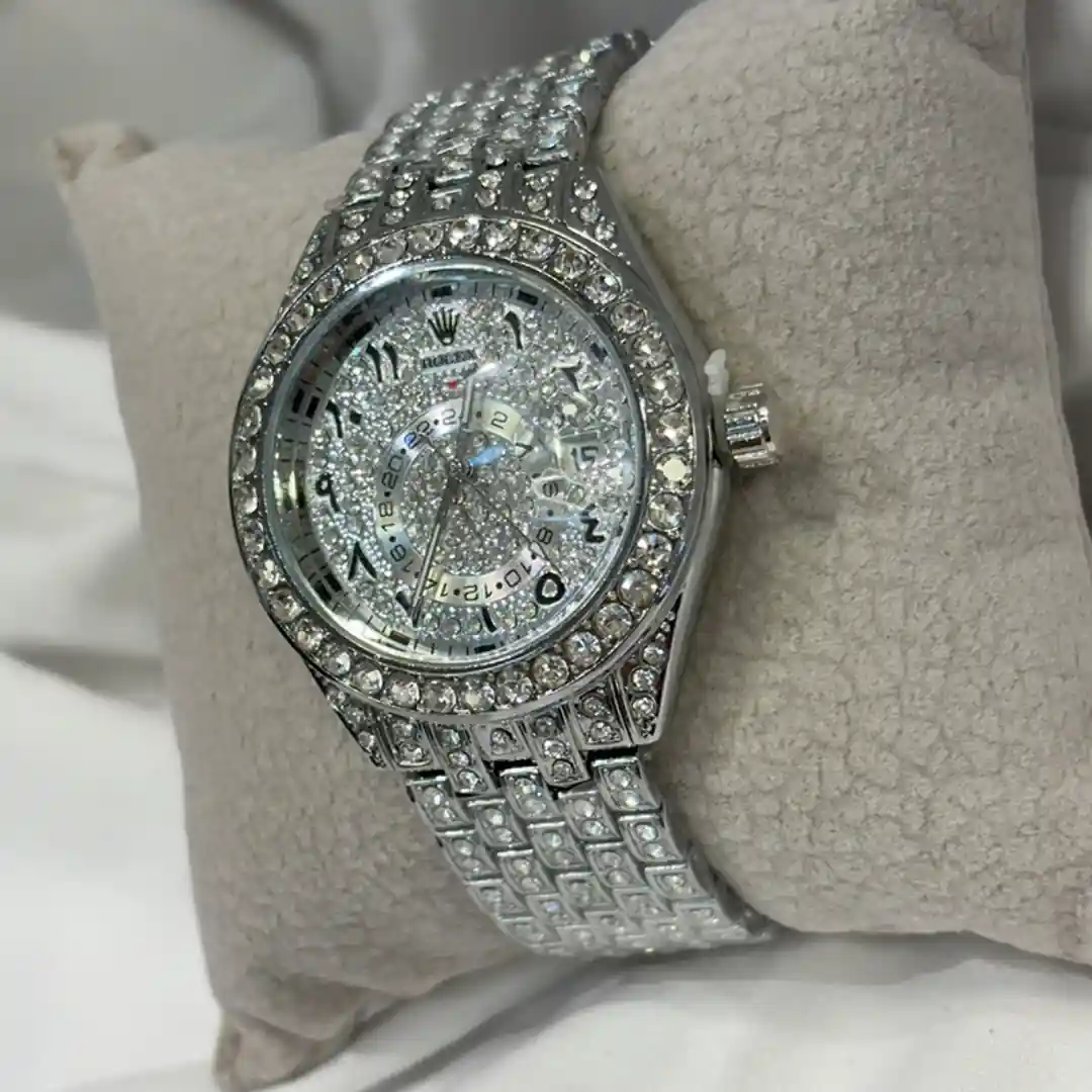 ساعة روليكس فضية مرصعة بالزيركون - قلب الساعة زيركون 