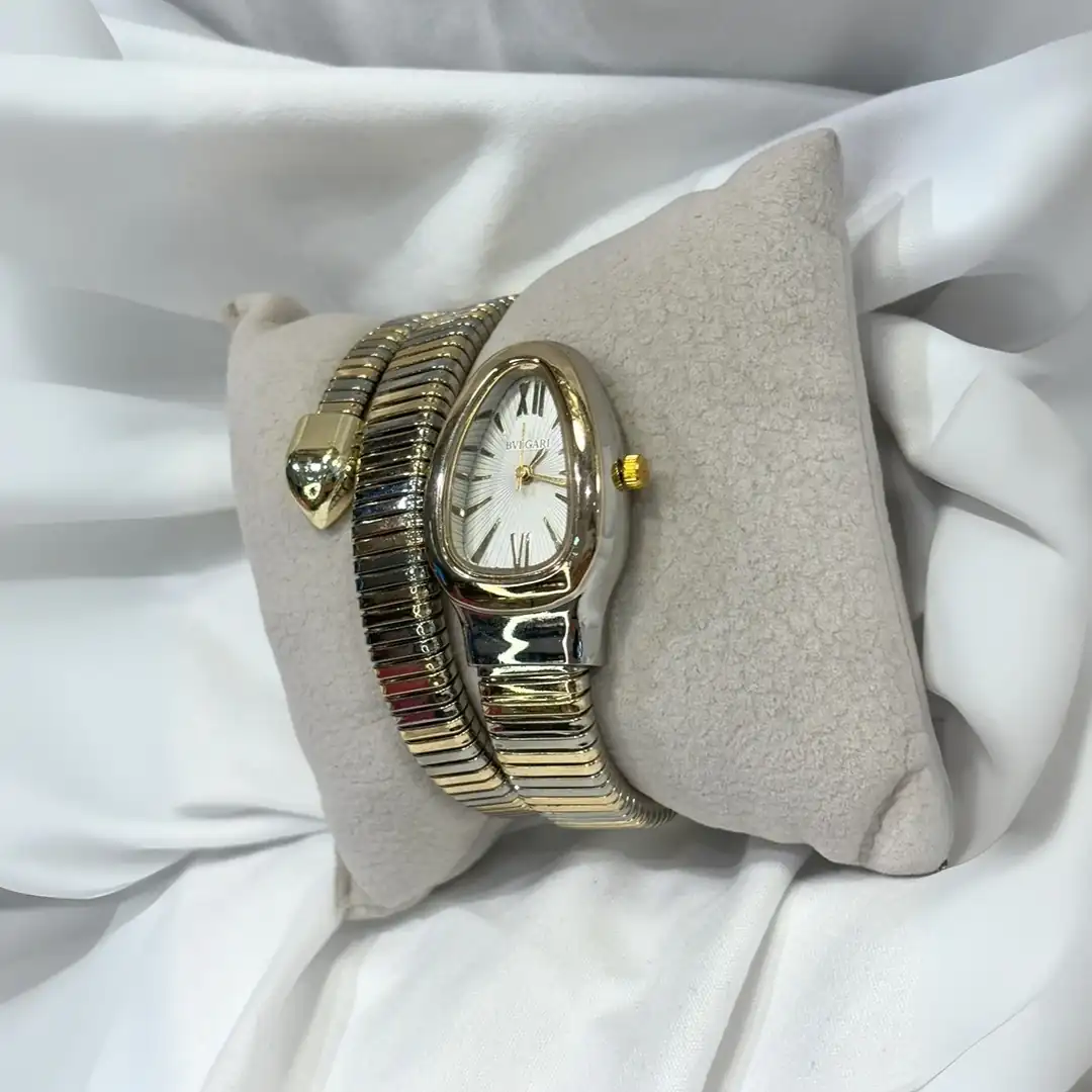 ساعة بولغري ستانلس ستيل فضي وذهبي - قلب الساعة أبيض