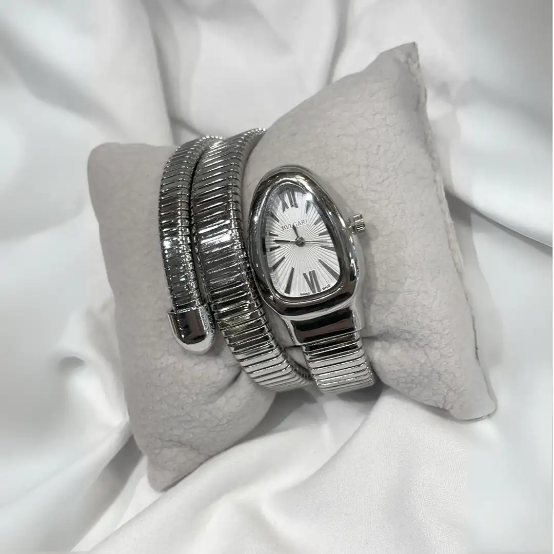 ساعة بولغري ستانلس ستيل فضية مع إطار فضي - القالب أبيض