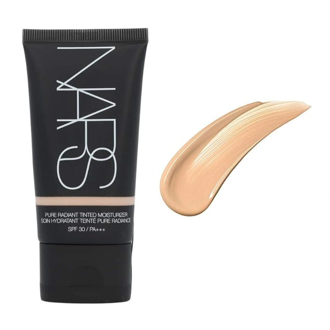 مرطب نارس بوبر بيور راديانت الملون مع واقي شمسي (SPF 30/PA+++) - 50 مل