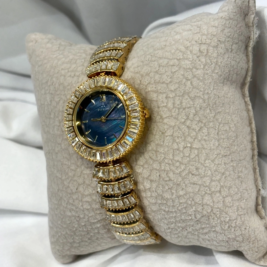 ساعة فيترون ذهبية مقاومة للماء مع حجر باكيت زيركون – القالب أسود