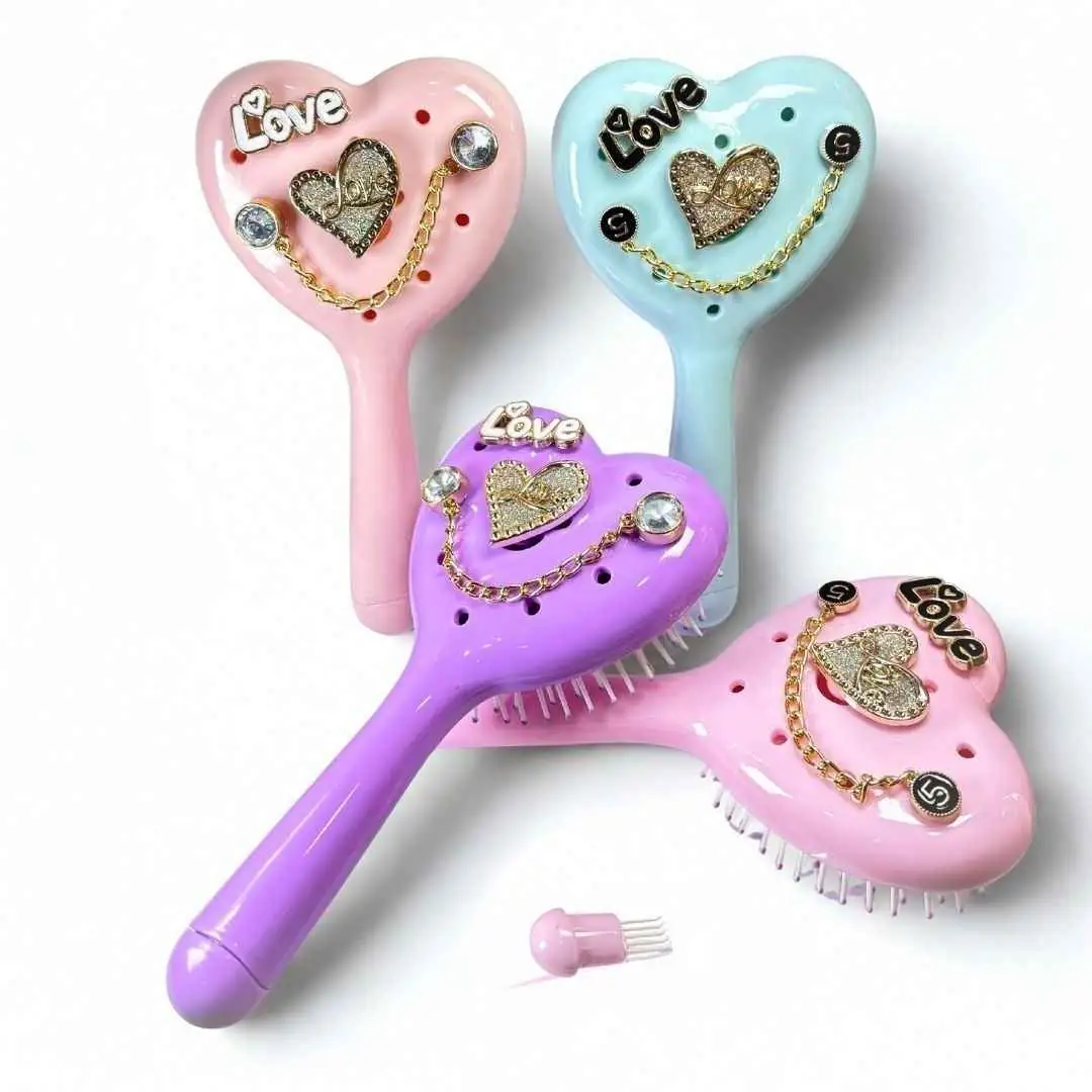 فرشاة تسريح الشعر لوف