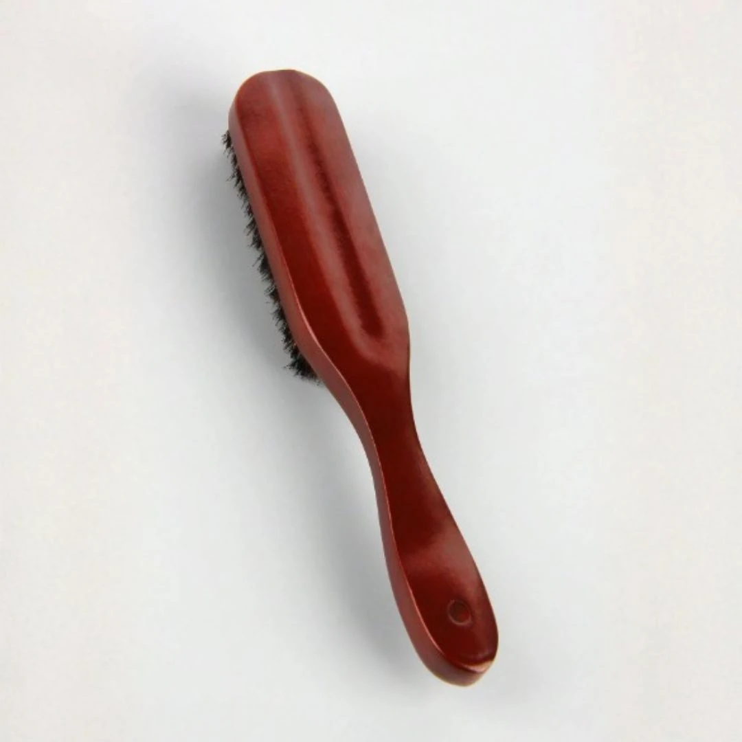 فرشاة خشبية لتصفيف الشعر