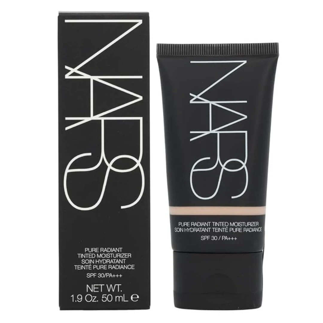 مرطب نارس بوبر بيور راديانت الملون مع واقي شمسي (SPF 30/PA+++) - 50 مل