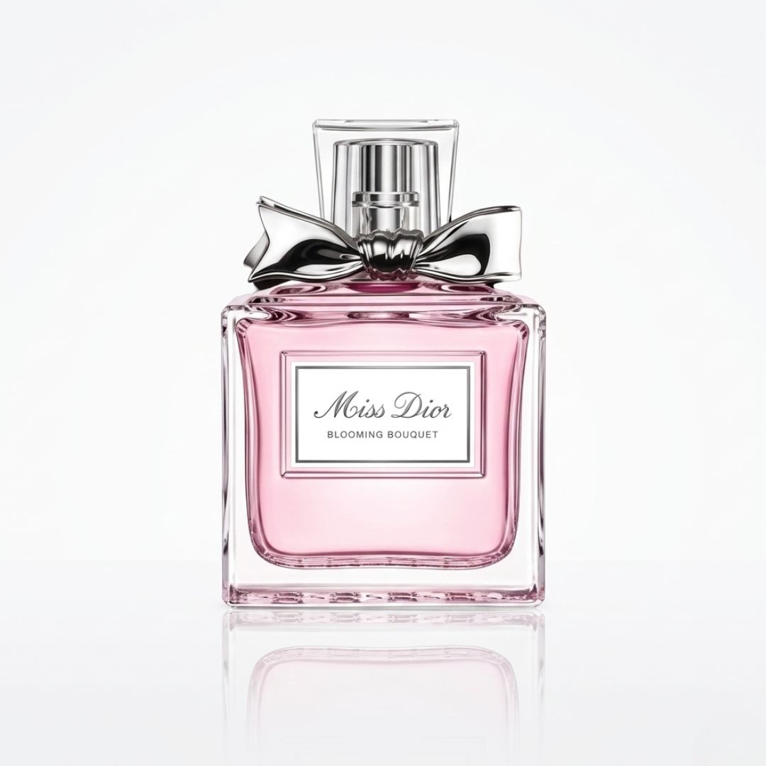 عطر ميس ديور بلومينج بوكيه عبير الماندرين الصقلي الممزوج بنقاء المسك الأبيض