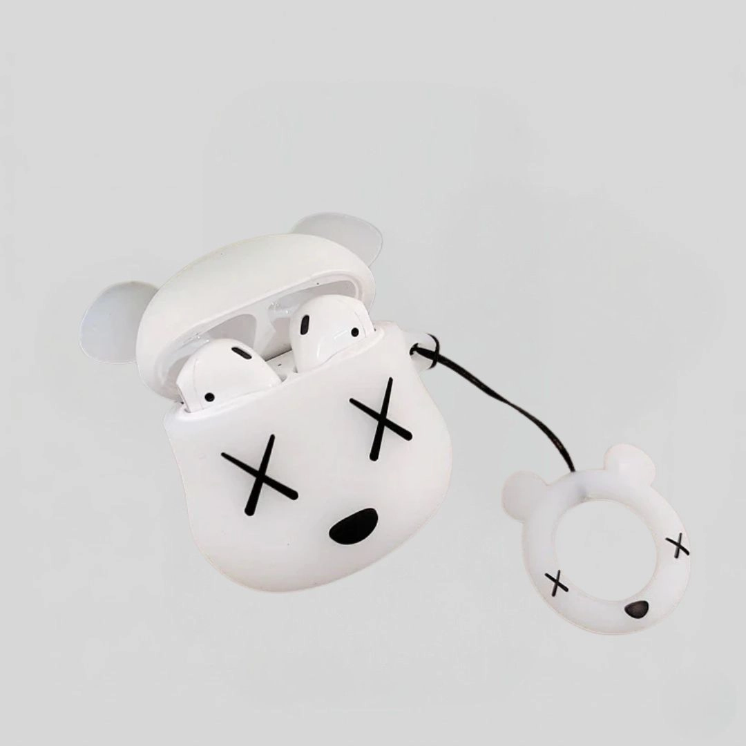 كفر سماعات AirPods بتصميم دب كرتوني بأعين على شكل X